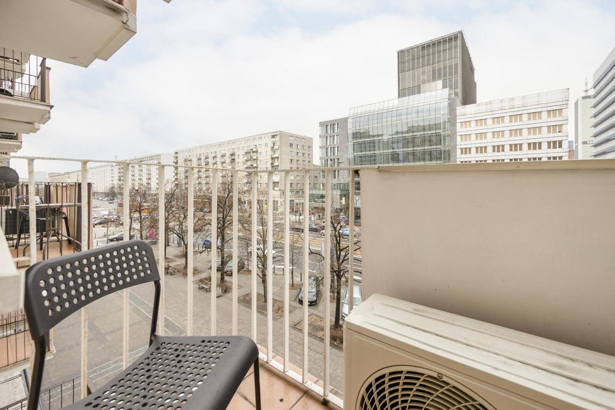 Marszalkowska Stylish Apartment With Balcony Warsaw Center By Noclegi Renters Exteriér fotografie